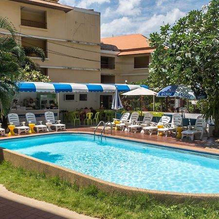 Porterhouse Beach Hotel Patong Dış mekan fotoğraf