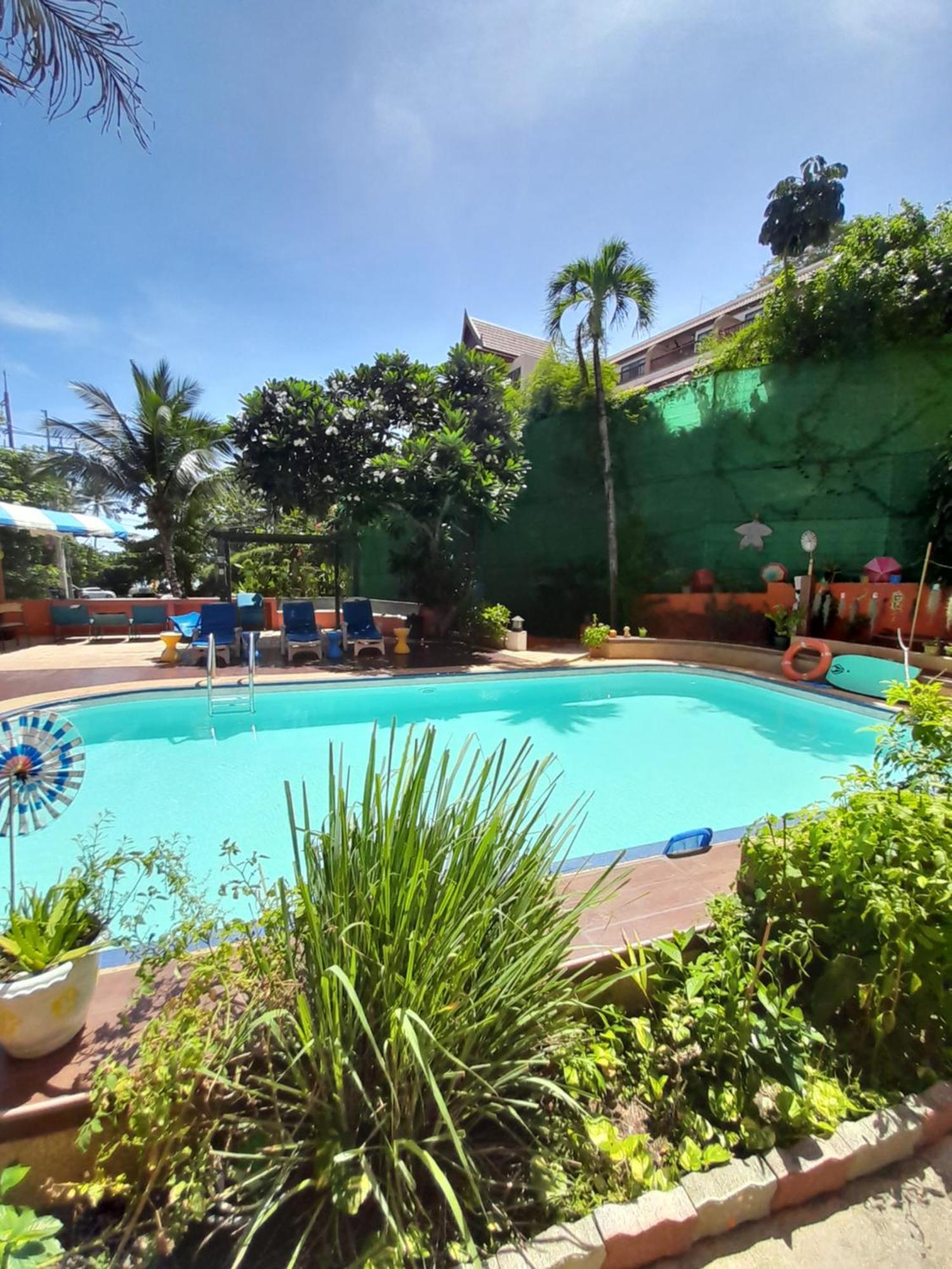 Porterhouse Beach Hotel Patong Dış mekan fotoğraf