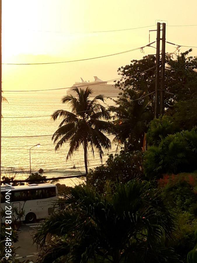 Porterhouse Beach Hotel Patong Dış mekan fotoğraf